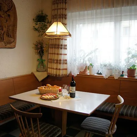 Gasthof La Pli Guest house